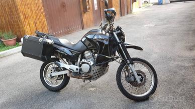 Honda Transalp XL 650 v SPECIAL