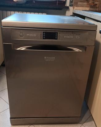 lavastoviglie Hotpoint Ariston 