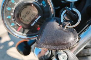 Royal Enfield Meteor 350 stellar black