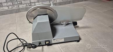 Affettatrice CAD MONDIAL 25 mod. 24-499/25