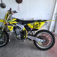 Cross Suzuki Valenti RM-Z 450 2016