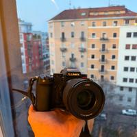 Lumix S5D + lente 50mm f1.8 + lente kit 18-4