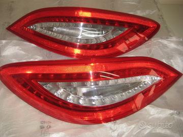 FARO POSTERIORE MERCEDES CLS W218