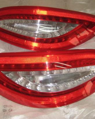 FARO POSTERIORE MERCEDES CLS W218