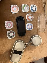 Sony PSP Piano Black + 7 Giochi (GTA, Crash, Drago