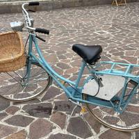 Bicicletta azzurra ruota 65 - DISP. SOLO RITIRO