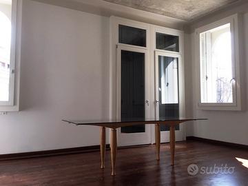 Trilocale semi arredato