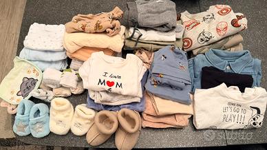 Stock 58 pezzi Abbigliamento bambino 0-6 mesi