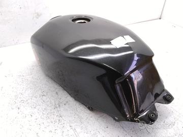 SUZUKI GSX E F-H 550 SERBATOIO BENZINA CARBURANTE 