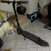 monopattino nineboot usato 4 volte