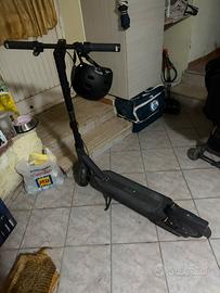 monopattino nineboot usato 4 volte