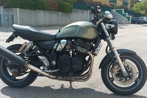 Suzuki GSX 1200 Inazuma 