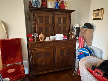 Mobile credenza antica