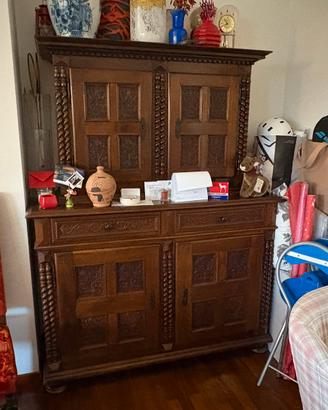 Mobile credenza antica