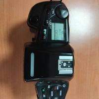 NIKON F90