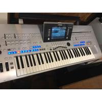 Yamaha Tyros 4 in perfette condizioni 