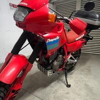 Honda nx650 dominator