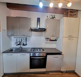 Cucina lineare 2,70 metri