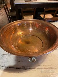 Vaso per piante in rame