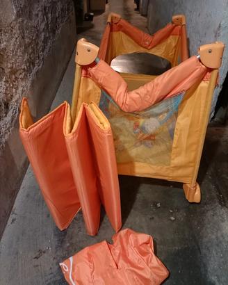 lettino da campeggio 