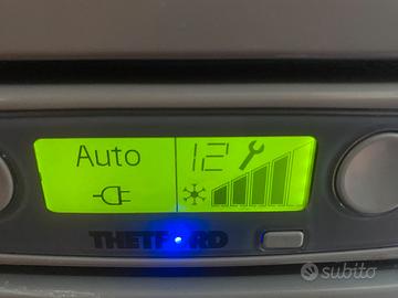 Ricambi frigorifero trivalente Tethford N145