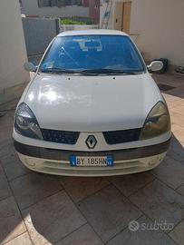 Renault Clio II cambio automatico 72 kW 79mila km