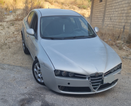 Alfa 159