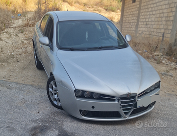 Alfa 159