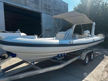 Gommone RIB 760