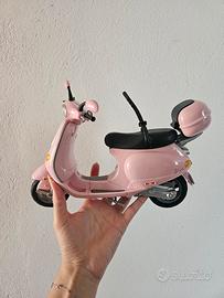 Vespa Barbie 2002
