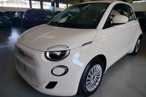 FIAT 500e Berlina 27Kwh 190km