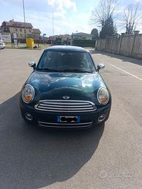 mini Cooper d r56 automatica 
