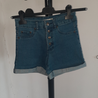 Shorts denim aderente