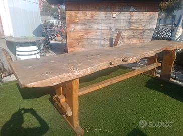 Tavolo Legno Massiccio di Faggio