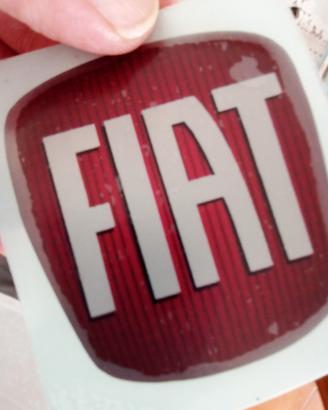 logo adesivo fiat resinato 3D
