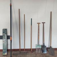 Attrezzi per giardinaggio