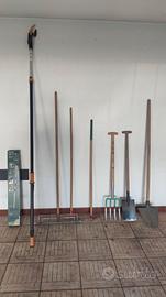 Attrezzi per giardinaggio