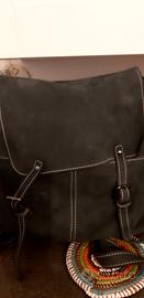 zaino in scamosciato