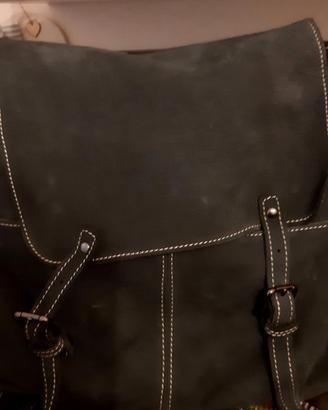 zaino in scamosciato