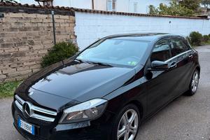 MERCEDES A180 DARK NIGHT EDITION