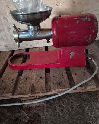 TRITACARNE 22 e 12 USATI