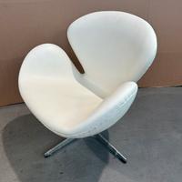 Poltroncina in pelle