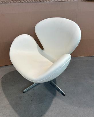 Poltroncina in pelle