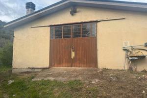 Terreno agricolo con annesso