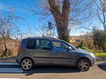 Skoda Roomster 1.6 16V GPL – 2007