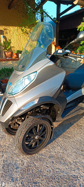 MP3 Piaggio 300 LT ie