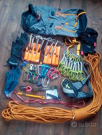 materiale alpinismo-arrampicata 