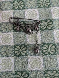 Spilla da balia vintage in metallo