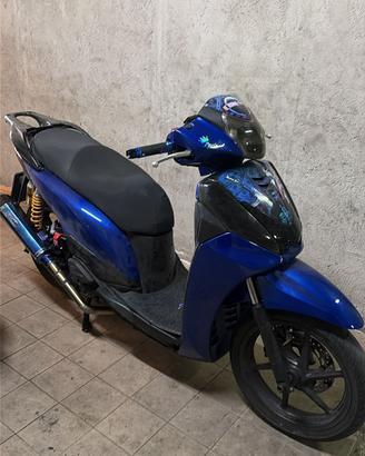 Sh 300