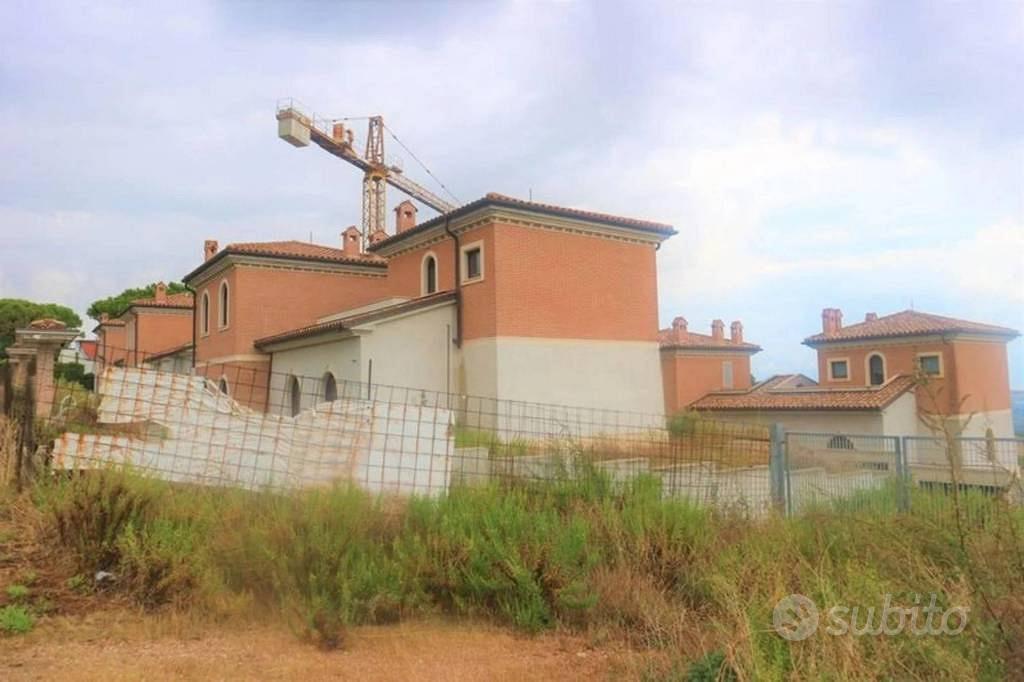 Immobile in asta di 4564160 m² a Potenza Picena - Vista 3